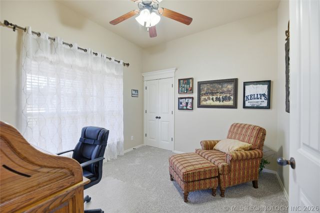 18522 E 79th Street N, Owasso, OK 74055