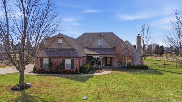 18522 E 79th Street N, Owasso, OK 74055