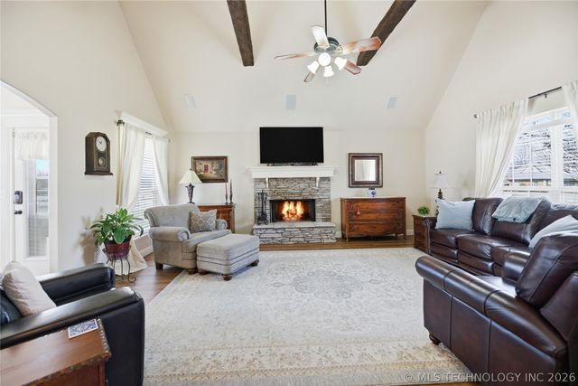 18522 E 79th Street N, Owasso, OK 74055