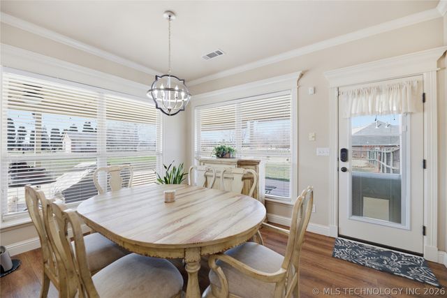 18522 E 79th Street N, Owasso, OK 74055