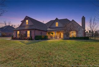 18522 E 79th Street N, Owasso, OK 74055