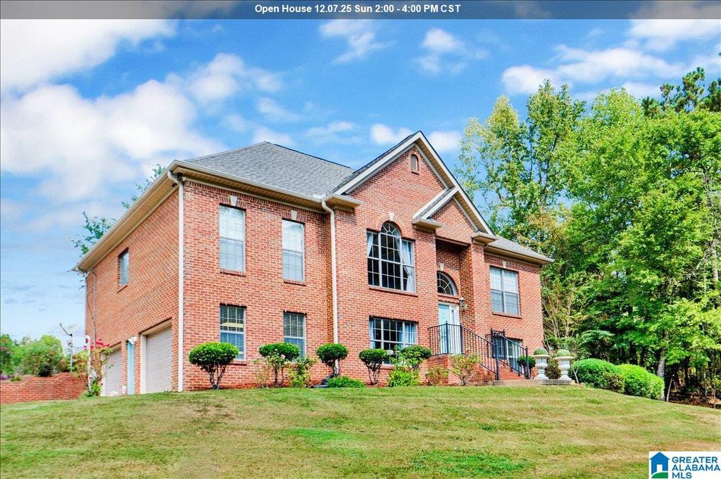 22 FOREST RIDGE CIRCLE, Chelsea, AL 35043