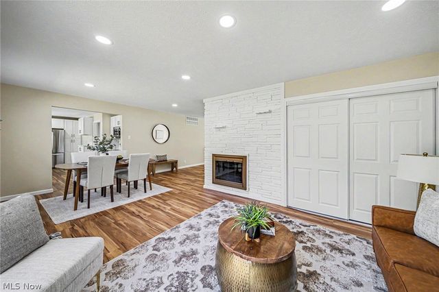 2360 Trailard Drive, Willoughby Hills, OH 44094