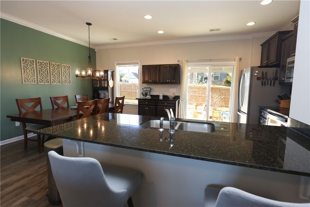 198 Sunny Point Loop, Central, SC 29630