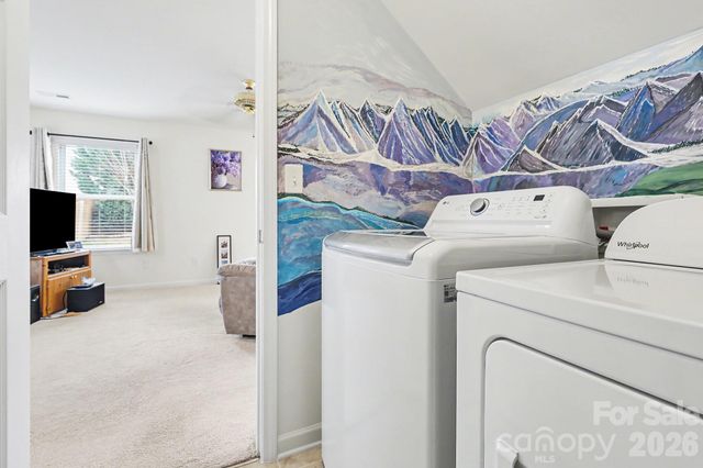 4022 Linsbury Court, Charlotte, NC 28213