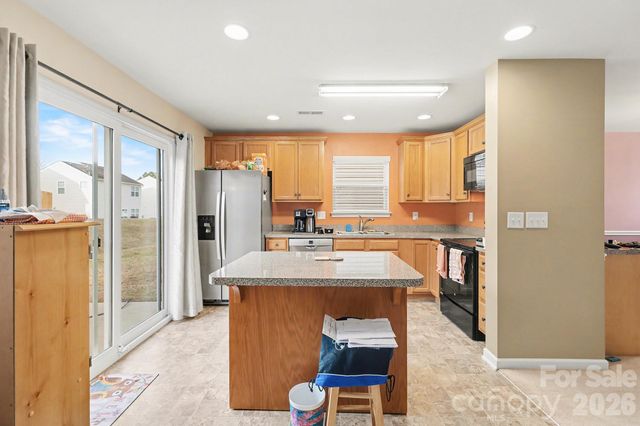 4022 Linsbury Court, Charlotte, NC 28213