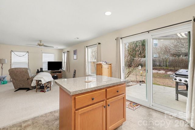 4022 Linsbury Court, Charlotte, NC 28213