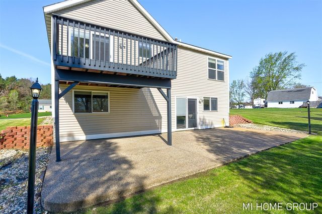 3391 Heathridge Trail, Hamilton, MI 49419