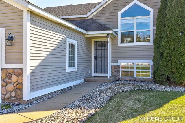 3391 Heathridge Trail, Hamilton, MI 49419