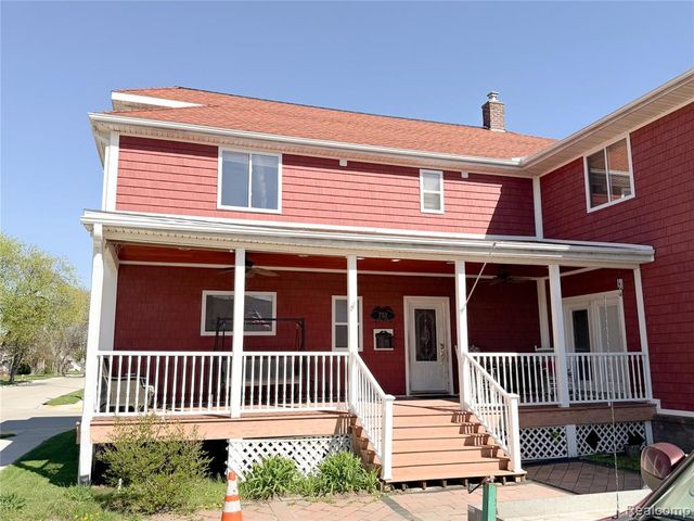 703 Saint John Street, Wyandotte, MI 48192
