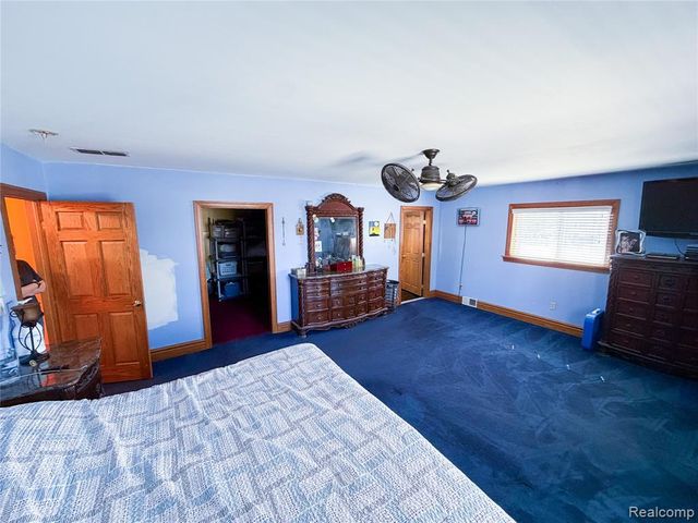 703 Saint John Street, Wyandotte, MI 48192