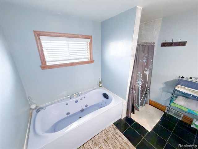 703 Saint John Street, Wyandotte, MI 48192