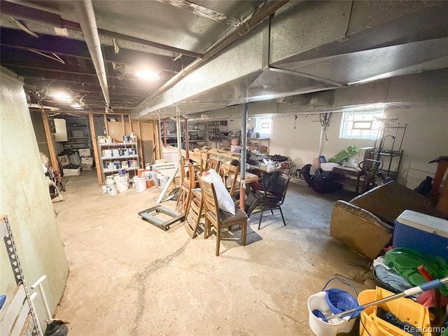 703 Saint John Street, Wyandotte, MI 48192