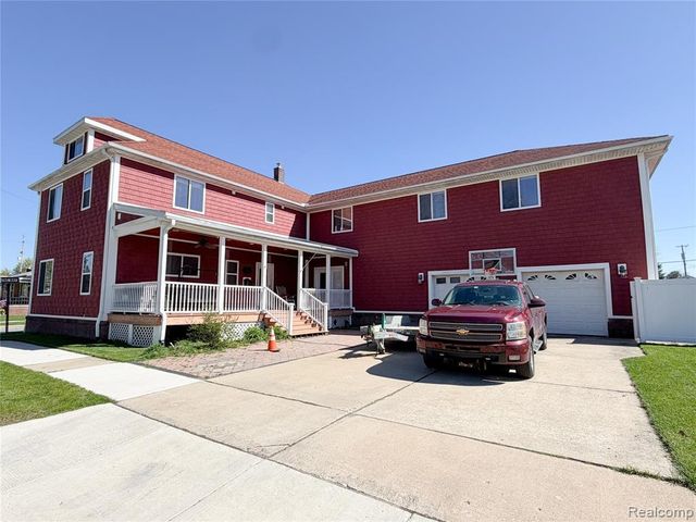 703 Saint John Street, Wyandotte, MI 48192