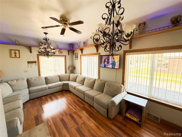 703 Saint John Street, Wyandotte, MI 48192