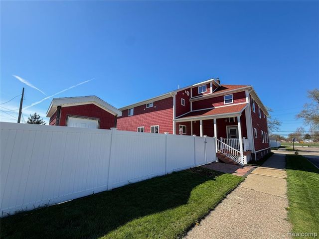 703 Saint John Street, Wyandotte, MI 48192