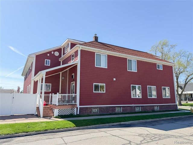 703 Saint John Street, Wyandotte, MI 48192