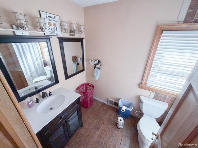 703 Saint John Street, Wyandotte, MI 48192