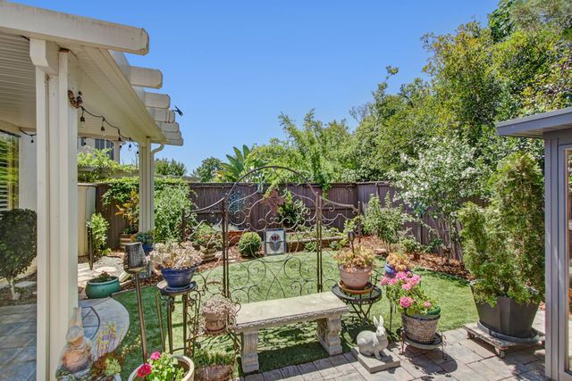4784 Village Green, El Dorado Hills, CA 95762