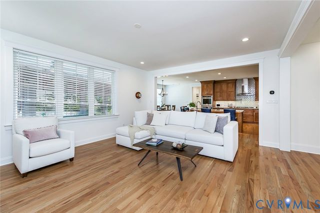 2112 Avada Dr, Midlothian, VA 23112