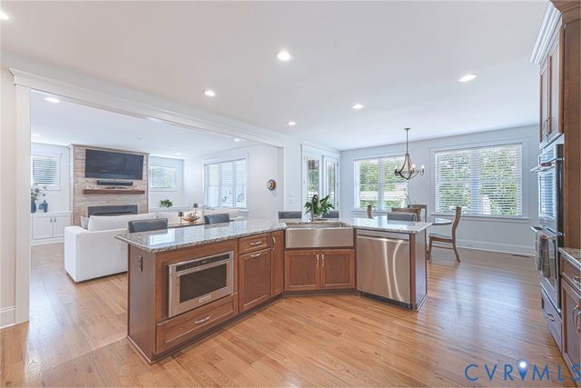 2112 Avada Dr, Midlothian, VA 23112