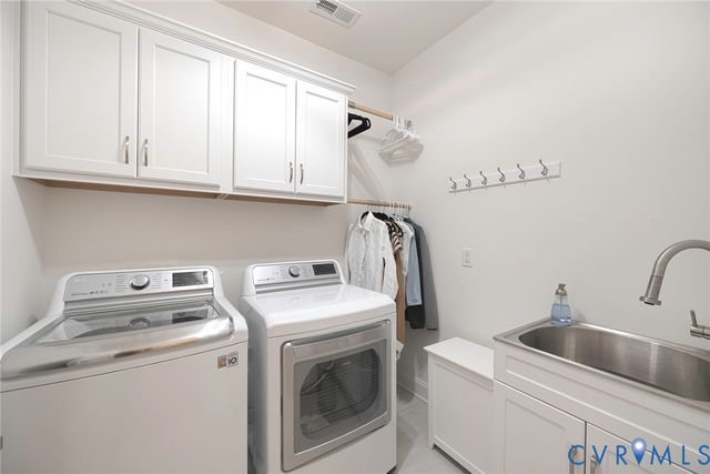 2112 Avada Dr, Midlothian, VA 23112
