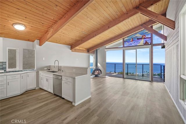 881 Quivera Street, Laguna Beach, CA 92651