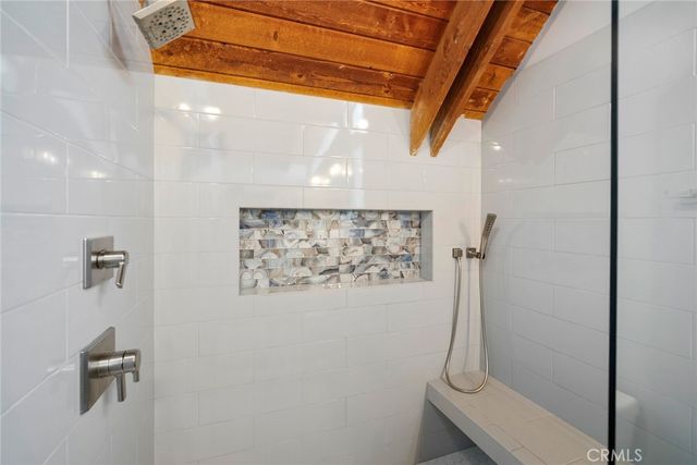 881 Quivera Street, Laguna Beach, CA 92651