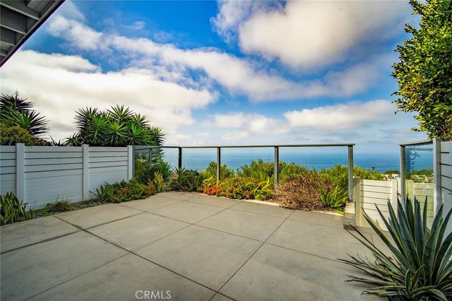 881 Quivera Street, Laguna Beach, CA 92651