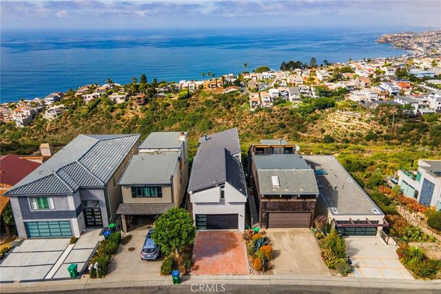 881 Quivera Street, Laguna Beach, CA 92651
