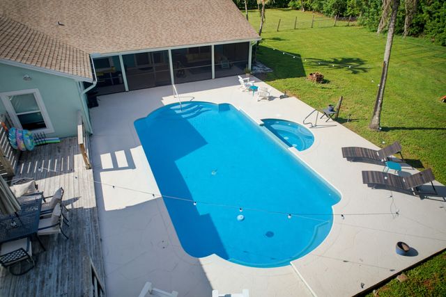 12353 61st Street N, West Palm Beach, FL 33412