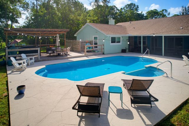 12353 61st Street N, West Palm Beach, FL 33412
