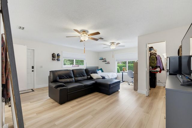 12353 61st Street N, West Palm Beach, FL 33412