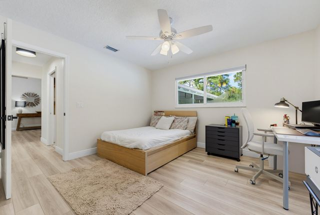 12353 61st Street N, West Palm Beach, FL 33412