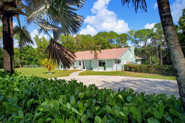 12353 61st Street N, West Palm Beach, FL 33412