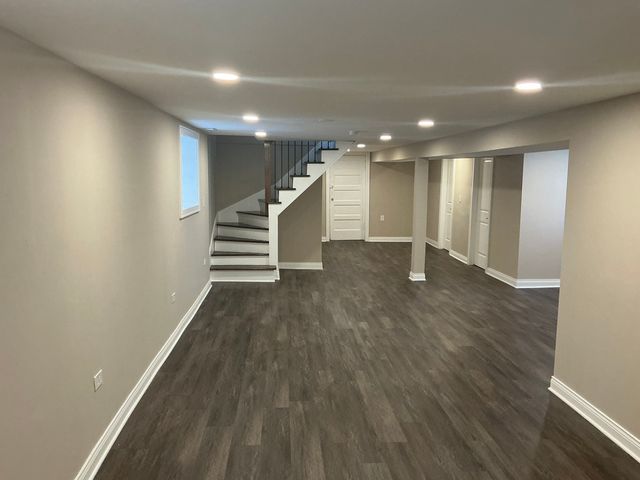 8042 S Bennett Avenue, Chicago, IL 60617