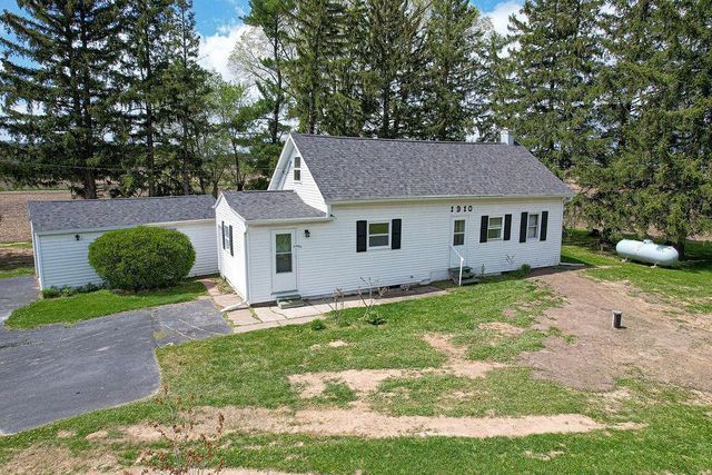 N3705 County Road G, Mauston, WI 53948