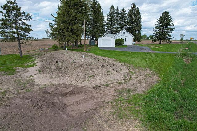 N3705 County Road G, Mauston, WI 53948