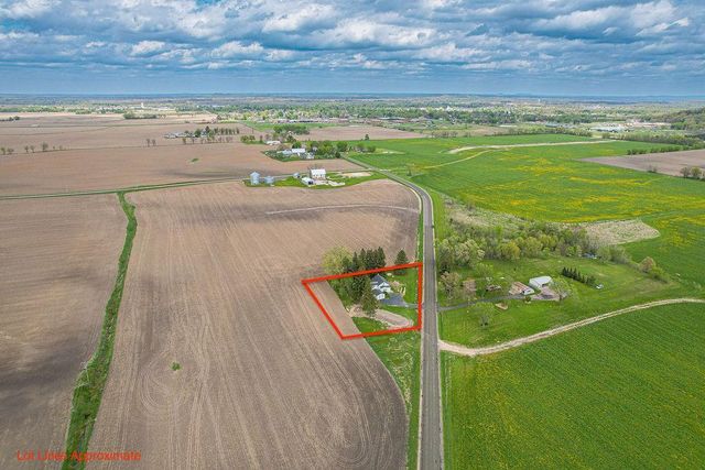N3705 County Road G, Mauston, WI 53948