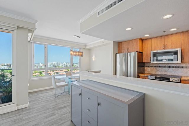 3890 Nobel 1003, San Diego, CA 92122