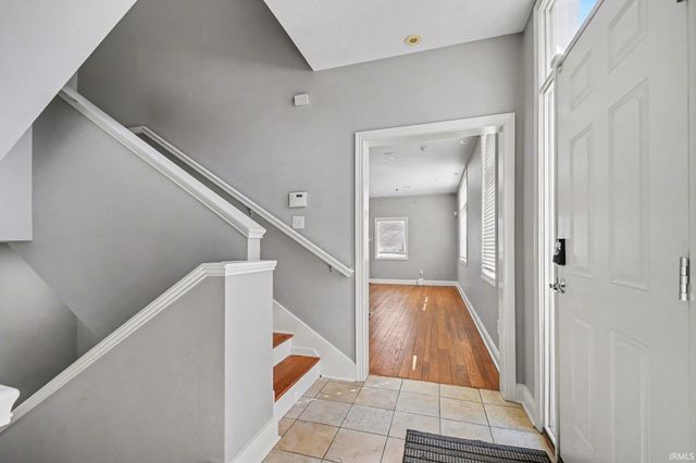 330 N Sunnyside Avenue, South Bend, IN 46617