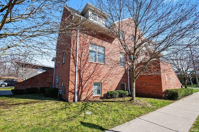 330 N Sunnyside Avenue, South Bend, IN 46617