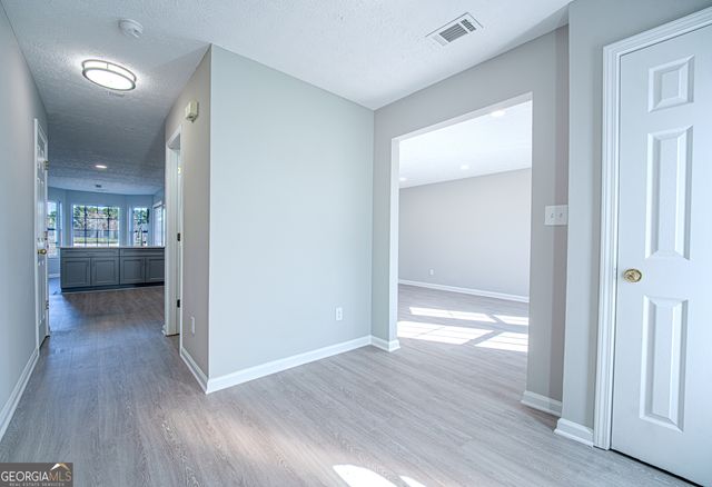 3838 Parnell Way, Ellenwood, GA 30294