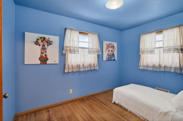 5227 5th Street NE, Columbia Heights, MN 55421