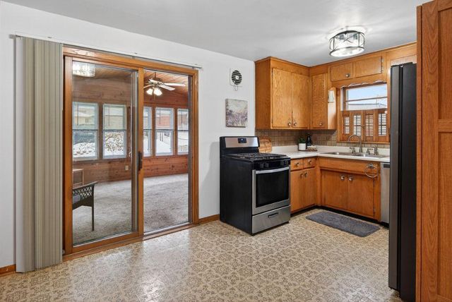 5227 5th Street NE, Columbia Heights, MN 55421