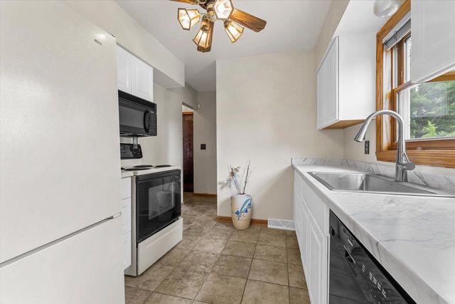 2640 Moraine COURT, Racine, WI 53402