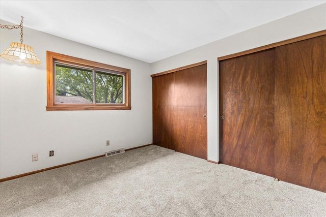 2640 Moraine COURT, Racine, WI 53402