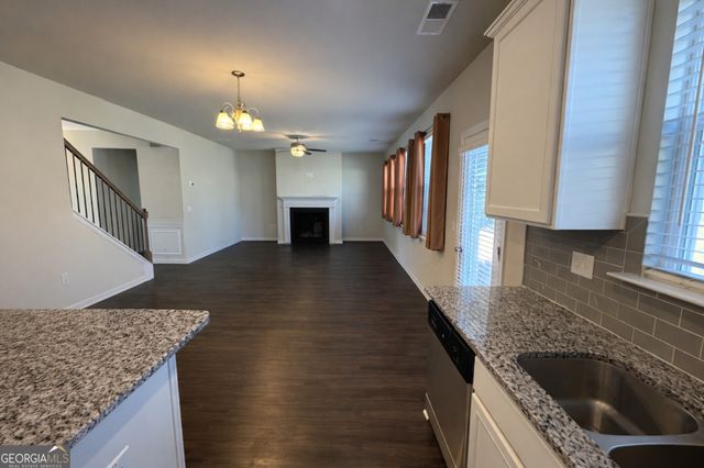 332 Endeavor Drive, Jonesboro, GA 30238