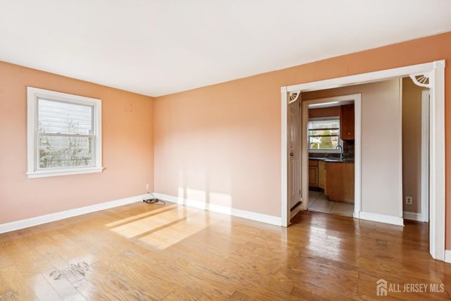 61 Duley Avenue, Edison, NJ 08817