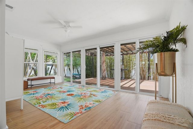 1819 MARYLAND AVENUE NE, St Petersburg, FL 33703